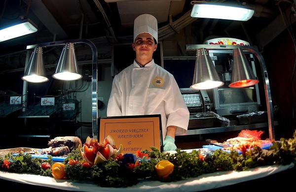 Dólmã: vestuário dos chefs de cozinha